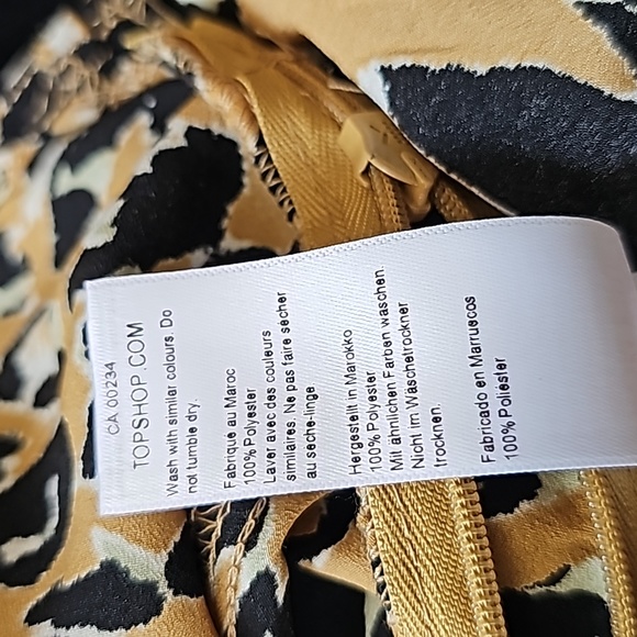 TOPSHOP/ Twist Front Long Sleeve Top - Picture 7 of 7